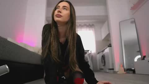 nattypierce online show from March 3, 11:14 am