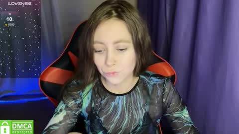 natural_babe666 online show from December 4, 9:44 am