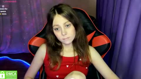 natural_babe666 online show from June 27, 1:06 pm