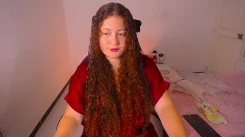 natural_ginger5 online show from May 16, 3:22 pm
