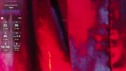 Gwen  online show from April 27, 7:44 pm