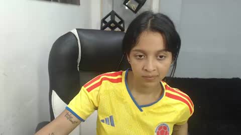 naty online show from June 17, 9:16 pm