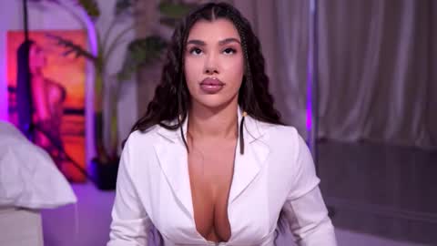 Naty online show from February 22, 7:48 pm