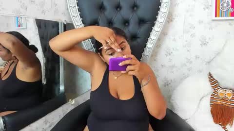 Zoe online show from December 22, 6:55 pm