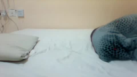 candy online show from June 18, 11:48 am