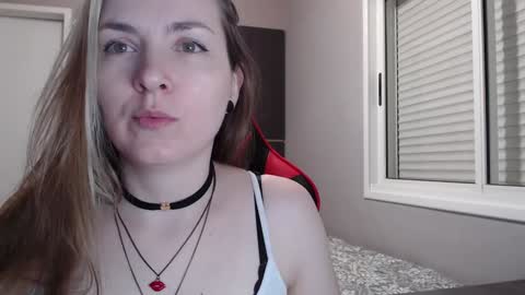 Snapshot of naughty_popa chatting on December 31, 2:08 am Ann online show from December 31, 2:08 am