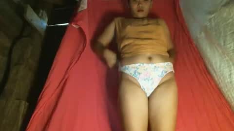 naughtycuttieangel online show from April 2, 12:19 am