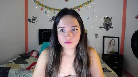 Snapshot of naughtygirl_mmm chatting on January 20, 7:04 pm Valeria online show from January 20, 7:04 pm