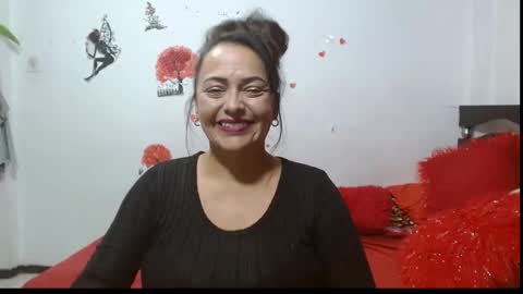 naughtygoddesss online show from November 4, 10:37 pm