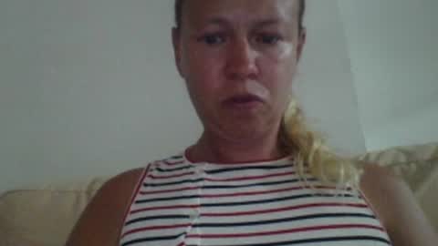 naughtyjennyblondeuk online show from June 17, 8:21 pm