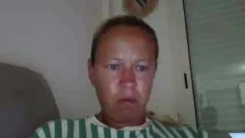 naughtyjennyblondeuk online show from June 30, 7:57 pm