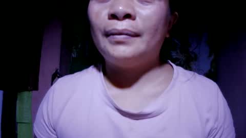 naughtymom_33 online show from June 5, 9:21 pm
