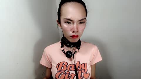 naughtypetiteangel online show from November 8, 1:32 am