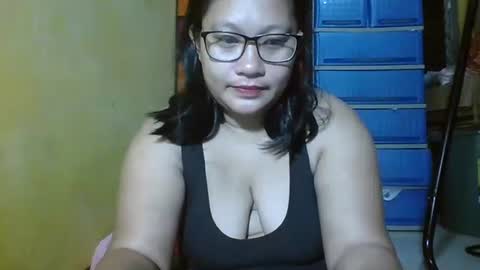 naughtypinay08 online show from October 30, 8:54 pm