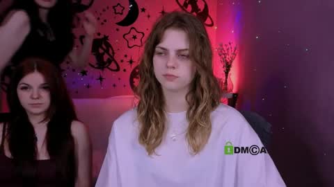 Naya online show from April 15, 7:36 pm