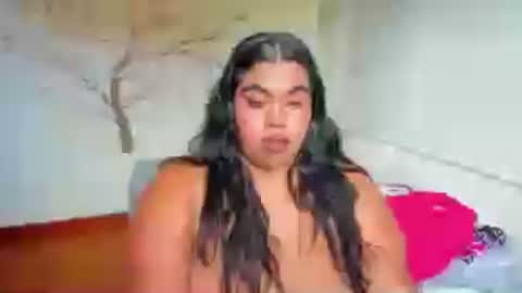 nayara_hinny online show from July 26, 9:44 pm