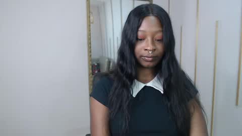 Nayaris 3 online show from June 3, 2:33 pm