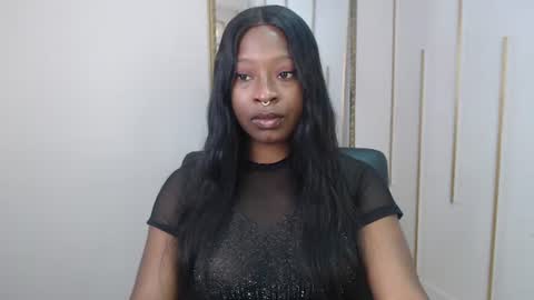 Nayaris 3 online show from July 2, 3:40 pm
