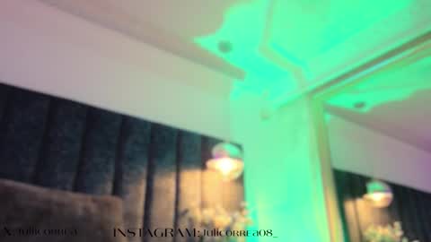 Snapshot of naylapot_ chatting on September 28, 1:05 pm Juli online show from September 28, 1:05 pm