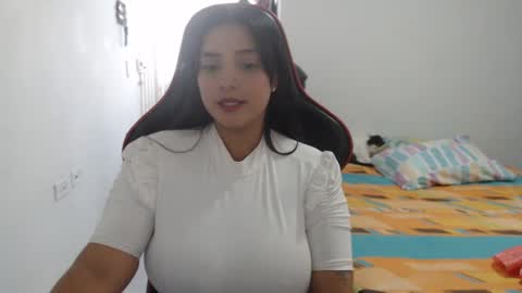 Snapshot of nebyula_star chatting on January 20, 6:21 pm Nebyula online show from January 20, 6:21 pm