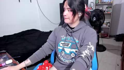 Geek Nicole    im Neeko UwU online show from March 3, 7:25 am