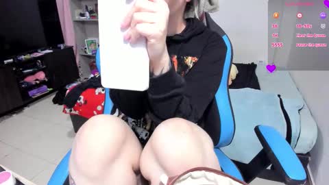 Geek Nicole    im Neeko UwU online show from November 3, 5:50 pm