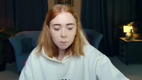 Nelli online show from December 5, 9:05 pm