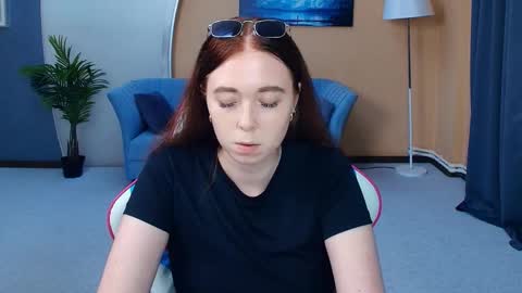 Nelli online show from May 19, 1:56 am