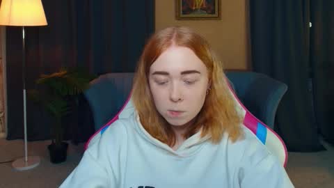 Nelli online show from December 18, 8:57 pm