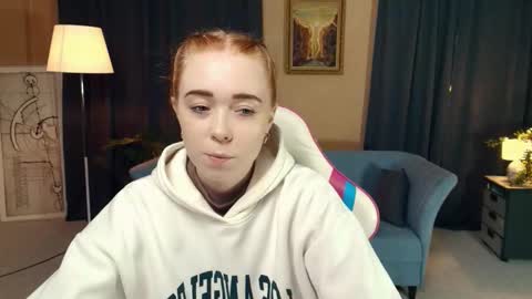 Nelli online show from November 22, 8:22 pm