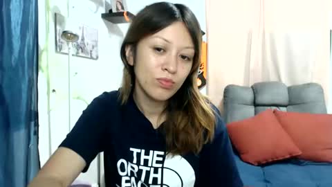 Snapshot of nena_lov chatting on October 6, 2:50 am Star online show from October 6, 2:50 am