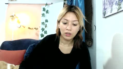 Snapshot of nena_lov chatting on March 8, 1:04 am Star online show from March 8, 1:04 am