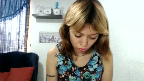 Snapshot of nena_lov chatting on February 24, 5:31 pm Star online show from February 24, 5:31 pm