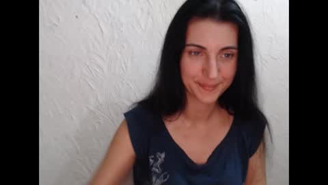 Snapshot of nensyfay_ chatting on September 12, 9:11 pm Nensy online show from September 12, 9:11 pm