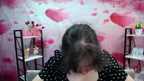 NeonilaLisova online show from April 16, 5:41 am