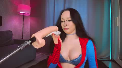 Lina Liza Emily and Grace online show from May 17, 11:31 am