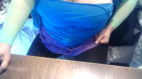 neslihan online show from December 31, 9:17 pm