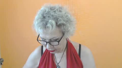 NessyJenixs online show from June 21, 7:34 am