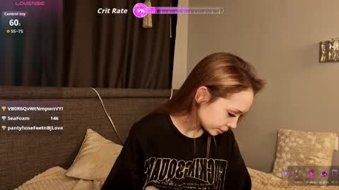 Naomi online show from April 8, 8:33 pm