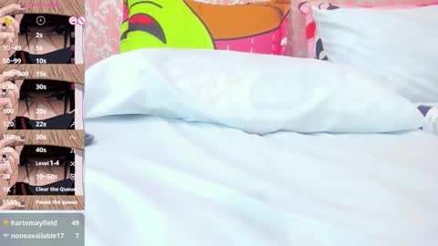 NEZUKO MITSURI online show from October 3, 8:58 pm