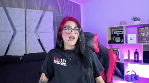 nezukoo_1 online show from July 27, 8:50 pm