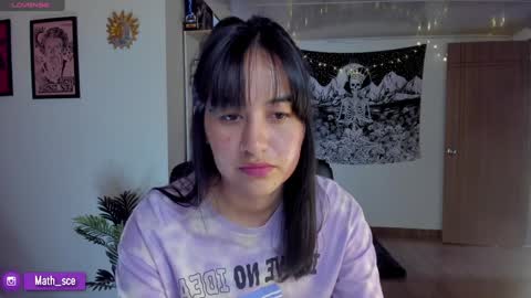 Nia online show from February 4, 7:55 pm