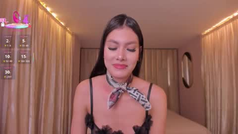 Call me Nia  online show from October 25, 10:38 pm