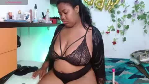 niawk_29_ online show from June 27, 12:22 pm