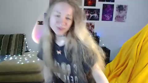 nica_kawaii online show from June 17, 2:07 pm