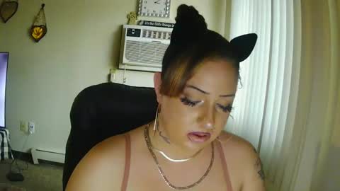 Nicci babyyy online show from October 25, 8:05 pm