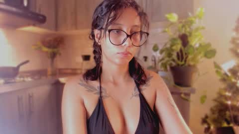 day  online show from December 17, 1:04 pm