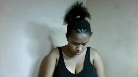 nicelly01 online show from July 28, 6:31 pm