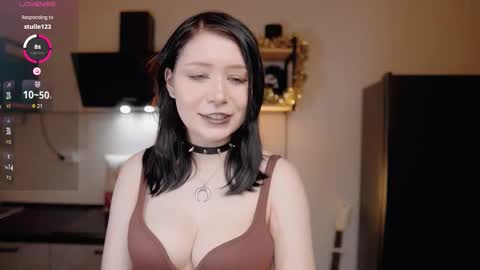 nickari_x online show from March 19, 6:18 am
