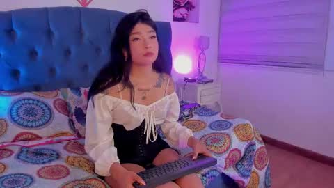 nicky_as online show from December 18, 7:35 am